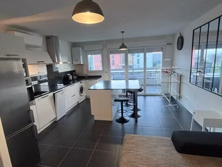 location t2 50m2 villard bonnot