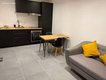 charmante maison de ville meublée – 60 m² avec terrasse et parking