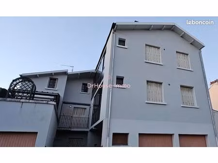 immeuble 12 pièces 229 m²