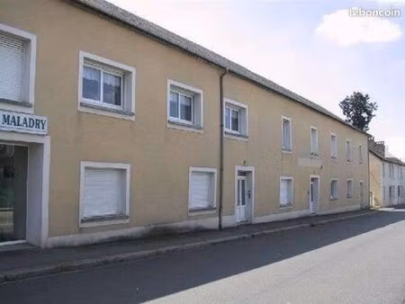 local commercial coworking possible proche centre flers