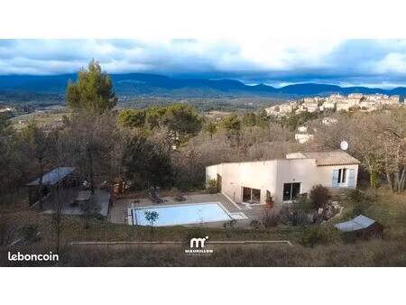 villa 10 pièces 302 m²