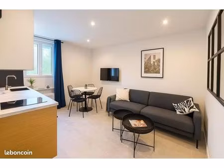 studio meublé au coeur du vieil antibes