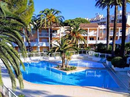 t2 30 m² + parking + piscine & tennis