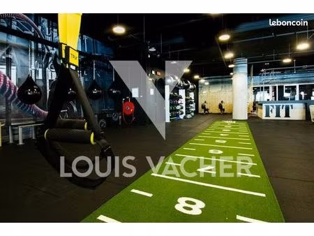 local commercial 882 m² bruges