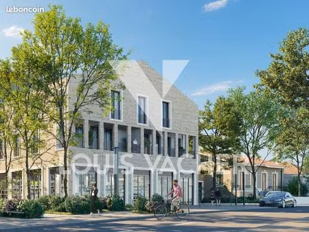 local commercial 200 m² floirac