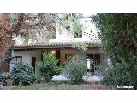 maison de ville 6 pièces 140 m²