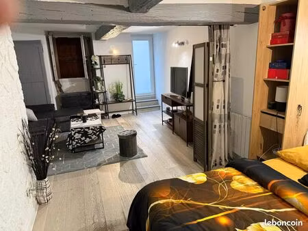 investissement stratégique : maison de ville aménager en 2 logements