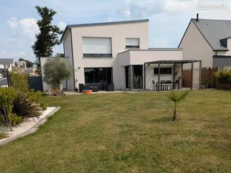 maison 6 pièces 127m2 st aubin du cormier