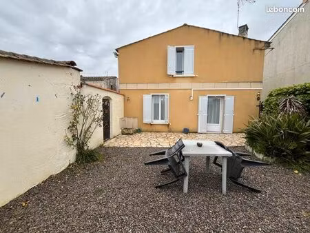 maison de village 4 pièces 100 m²