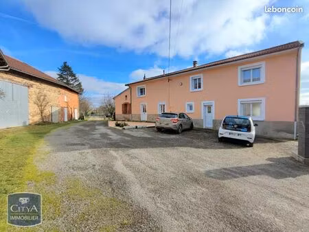 maison de village 5 pièces 147 m²