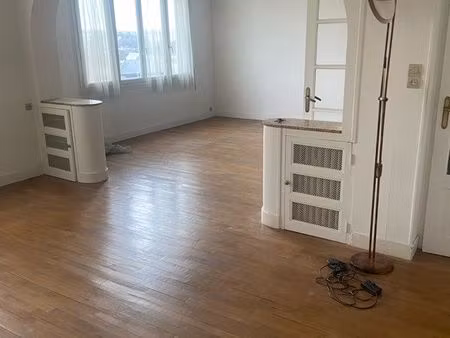 appartement grand 2 pièces