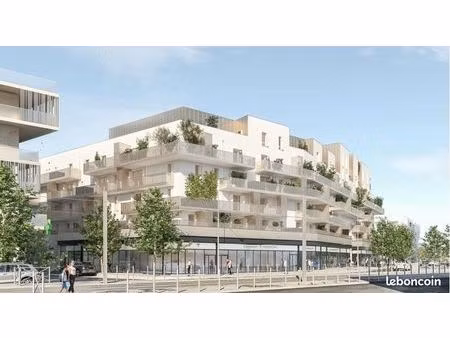 local commercial 42 m²