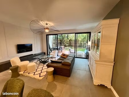 maison neuve de 155 m² avec 5 suites à bordeaux