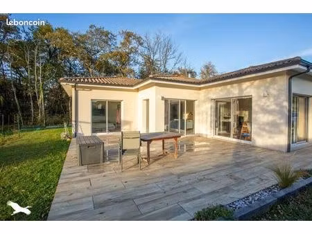 maison 6 pièces 159 m²