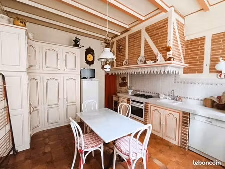 maison de ville 4 pièces 145 m²