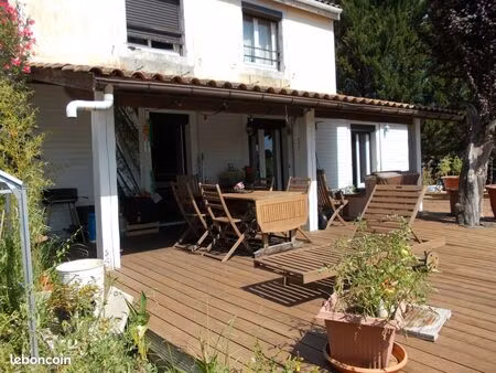 chambre 11m² dans maison à partager