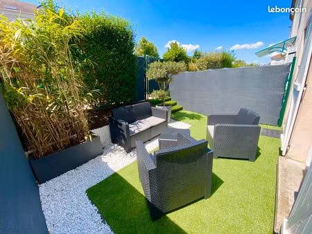 apartement-maison duplex avec jardin et parking