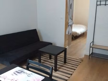 t1 bordeaux libre de suite