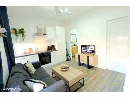 immeuble 100m des arènes