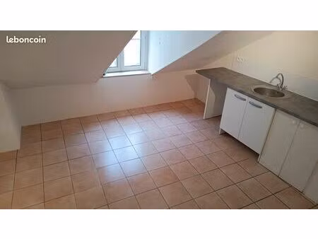 studio versailles st louis non meublé 20m2
