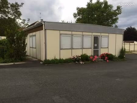 local d'activités  bureau  100m de la gare