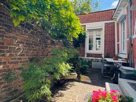 a 5 mn de la gare maison vivable de plain pied