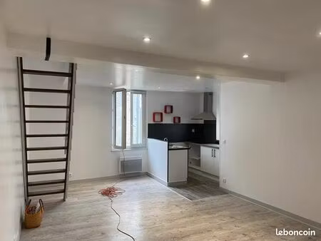 maison de ville a louer