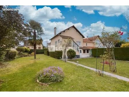 maison 5 pièces 90 m²