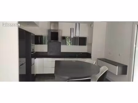 appartement bordeaux 86m2 avec parking souterrain