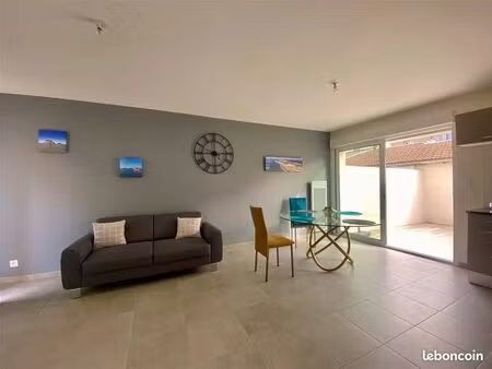 location appartement 3 pièces - 60.52m² à bordeaux (33100)