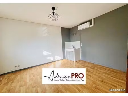 local commercial 92 m²