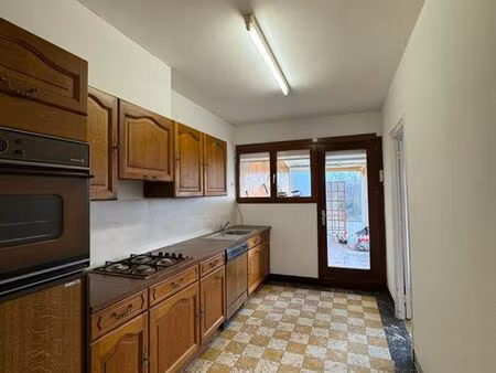 maison 6 pièces – idéal investisseur – locataire en place – 1 200 /mois