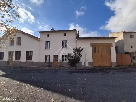propriété 8 pièces 151 m²