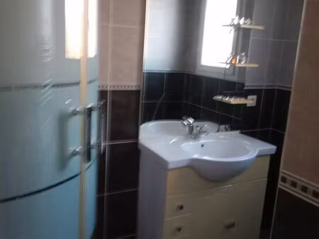 location t2 sur cabries