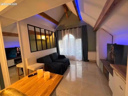 location studio village