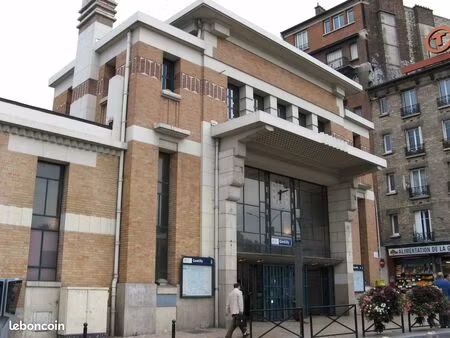 cherche box ou local pour stationnement 1 à 4 voitures