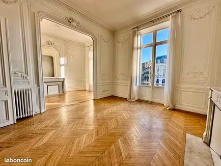 local commercial 96 m²