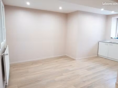 grand t3 refait à neuf à issou