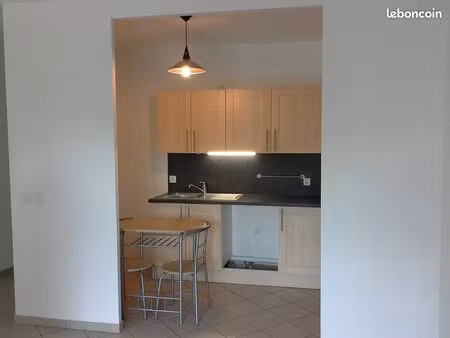 élégant appartement t2 avec box