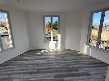 appartement 45m2 centre de poissy