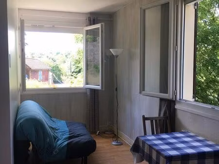 chambre meublée indépendante