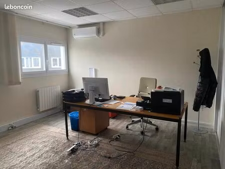 bureaux 175 m²