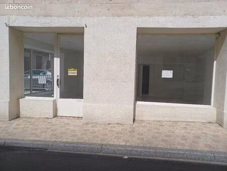 local commercial bourg sur gironde 80m2