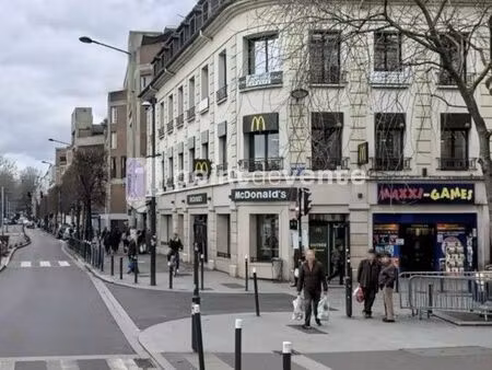 local commercial 400 m²