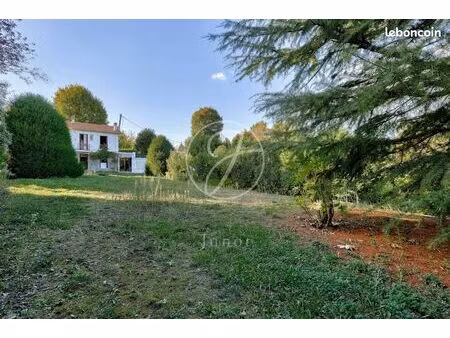 longère 6 pièces 140 m²