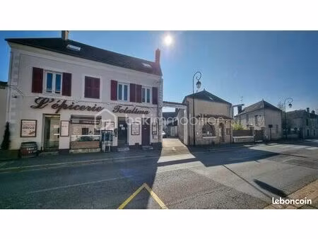 immeuble 10 pièces 335 m²