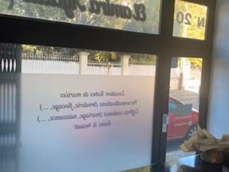 local commercial 50m2 avignon