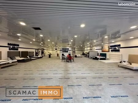 local commercial 1 147 m²