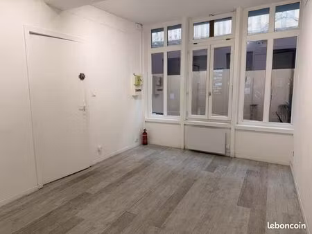 local enfants 20 m²