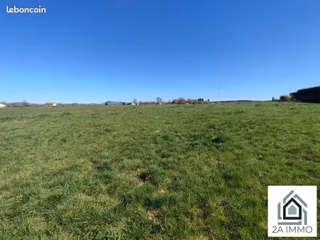 terrain 1492 m² montfermy